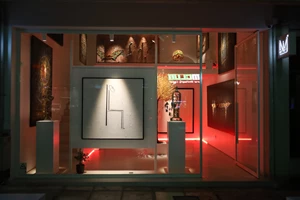 Η "κοσμογονία" ζωγραφικής στην ANiMA Gallery παρατείνεται κατά μια εβδομάδα - εικόνα 3