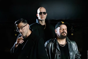 Φινάλε για Νατάσα Θεοδωρίδου και Σάκη Ρουβά με δύο τελευταίες εμφανίσεις στο Έναστρον - εικόνα 2