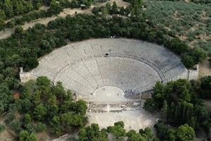 Παγκόσμια πρεμιέρα στην Επίδαυρο με τον Γιόχαν Σίμονς - εικόνα 3