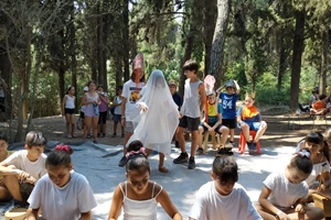 Messy Retreats στο Ίδρυμα Θεοχαράκη: Τέσσερις μέρες γεμάτες τέχνη, παιχνίδι και φαντασία - εικόνα 4