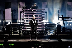 Οι Bragolin φέρνουν τις κιθάρες και τα synths τους στο Death Disco - εικόνα 3