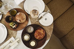 Από το Παρίσι στην Αθήνα: Το Cuisine για δύο guest shifts σε Birdman και Ekiben South - εικόνα 5