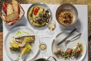 Η εκδίκηση της φασολάδας: Τα όσπρια στην cool εστιατορική εποχή τους - εικόνα 6