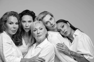 Αποκλειστικό - "4 Οκτάβες Ελευθερίας" στον Μικρό Κεραμεικό: Idra Kayne & Σάσα Παπαλάμπρου συναντούν τη Νίνα Σιμόν - εικόνα 6