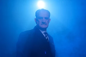 "Επόμενη Στάση: Κυψέλη": Η θεατρική διαδρομή ξαναπερνά από τη Δημοτική Αγορά - εικόνα 5