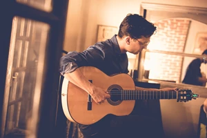 "Four Solos": Συνθέσεις του Αλέξη Πορφυριάδη στο Oν Οff Studio - εικόνα 1