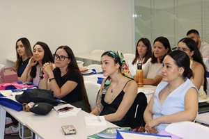 Πώς χτίζεται ένα διαχρονικό fashion brand από το ELLE Education - εικόνα 4