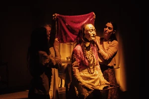 Το "Goodbye, Lindita" του Μάριο Μπανούσι επιστρέφει στο Εθνικό Θέατρο - εικόνα 3