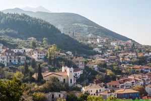 O Δυτικός Όλυμπος περιμένει τους εκδρομείς της 28ης Οκτωβρίου - εικόνα 1