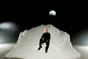 "Τα swing του Χιώτη" κάθε Κυριακή στο Γυάλινο Μουσικό Θέατρο - εικόνα 2