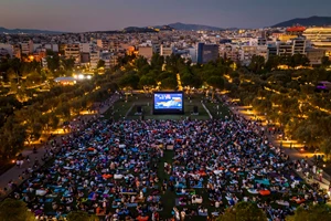 Πανσέληνος Αυγούστου 2026: Η νύχτα που όλοι αξίζει να κοιτάμε τον ουρανό - εικόνα 4