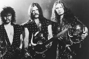 50 χρόνια Saxon: Τζιν, Δερμάτινα & Τροχοί από Ατσάλι - εικόνα 29