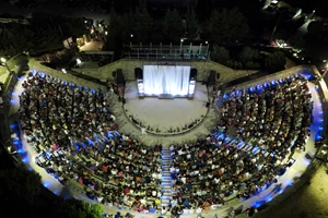 Η μεγάλη αναδρομική για τον Takis ξεκίνησε σε Αθήνα και Άνδρο - εικόνα 2