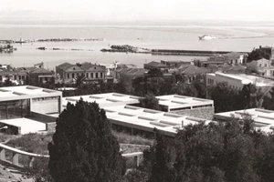 "Just Abstraction II": Εξερευνώντας την αφαίρεση στην τέχνη - εικόνα 3