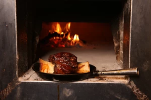 Ghost Sake Bar: Ένα ασιατικό speakeasy στα άδυτα του Burger Disco Club - εικόνα 5