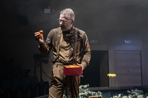 "Cleansed": Ένα από τα θεατρικά talks of the town της φετινής σεζόν - εικόνα 2