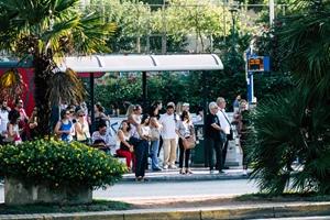Νέο κέντρο φόρτισης ηλεκτρικών οχημάτων στο Μέγαρο - εικόνα 4