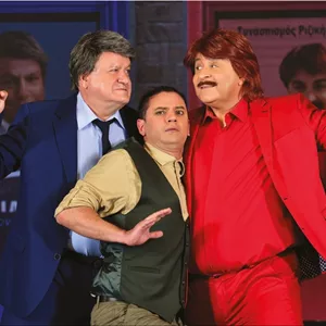 Ακυβέρνητο καράβι η πατρίδα μας