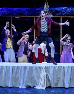 Βικτόρ ή τα παιδιά στην εξουσία