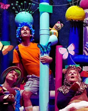 Το αγόρι με τα μπλε μαλλιά