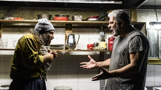 O Βασίλης Μπισμπίκης και 10 ακυκλοφόρητες φωτογραφίες από το "Άνθρωποι και Ποντίκια"