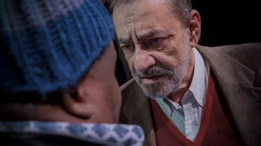 "Άσπρο Μαύρο": Τελευταίες παραστάσεις στην Αθήνα και έναρξη περιοδείας