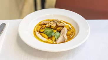 Η εκδίκηση της φασολάδας: Τα όσπρια στην cool εστιατορική εποχή τους