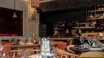 "BurntBone": Εκλεκτή κρεατοφαγία στο Μαρούσι