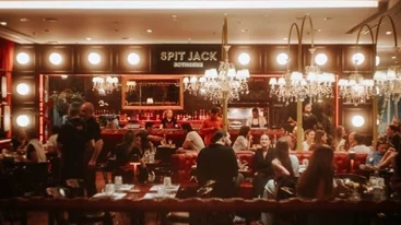 'Spit Jack' και την Κυριακή στο Golden Hall