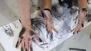 Μια σειρά δημιουργικών εργαστηρίων για παιδιά ζωντανεύει στο Βιομηχανικό Μουσείο Φωταερίου