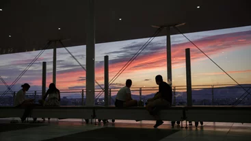 Ξεχωριστά DJ sets με φόντο το ηλιοβασίλεμα