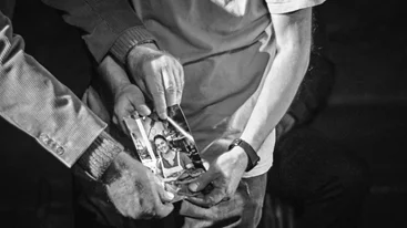 Ολοκληρώνονται λίγο πριν το Πάσχα "Οι απόντες" του Βασίλη Κατσικονούρη