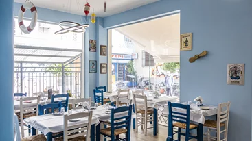 Video walkthrough: Η Ναταλία Δραγούμη ξεκινά τις καλοκαιρινές εξόδους από το "Ουζερί του Λάκη"