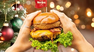 Στο Hard Rock Cafe Athens μιξάρονται ανόθευτο fun με γιορτινές γεύσεις