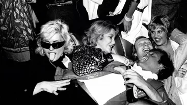 Το "Studio 54" ζωντανεύει ξανά στο "Athenee"