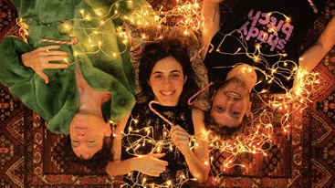 Νεφέλη Φασούλη και Καλογεράκια συναντώνται στον Σταυρό του Νότου