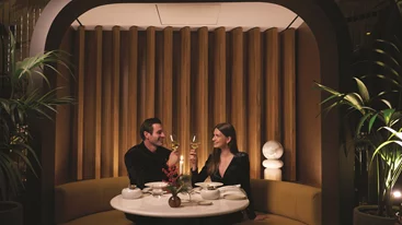 One&Only Aesthesis: Χριστουγεννιάτικη μαγεία στη Ριβιέρα