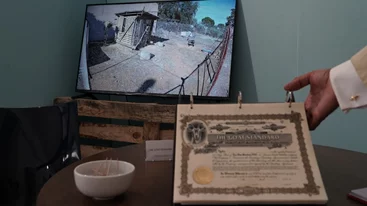 Στο The Goat Standard, ο τράγος γίνεται διαπραγματεύσιμο περιουσιακό στοιχείο