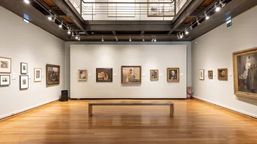 Λίγο έμεινε για να δεις την εντυπωσιακή έκθεση "Διαδρομές στην τέχνη" στη Δημοτική Πινακοθήκη Χανίων