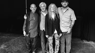 Patti Smith Quartet: Η ιέρεια της ροκ στο Δημοτικό Θέατρο Λυκαβηττού
