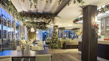 Kastri Bistro : Γιορτές με κλασική κομψότητα στο "Domotel Kastri"