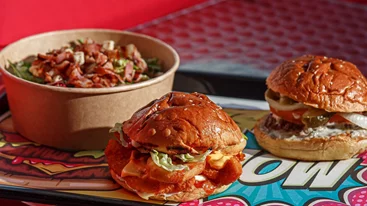 Street food στην Αθήνα: Προτάσεις για νοστιμιά από… χέρι που πρέπει να δοκιμάσετε