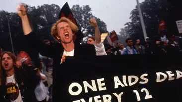 Παγκόσμια Ημέρα κατά του AIDS: 10 ταινίες και ντοκιμαντέρ που πρέπει να παρακολουθήσεις