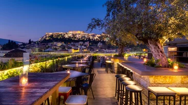 To "360 Cocktail Bar & Restaurant" γιορτάζει τα 10α γενέθλιά του!