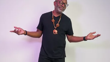 Brian Jackson: "Θέλαμε ν' ανακατέψουμε επαναστατική σκέψη και πανανθρώπινα ζητήματα"