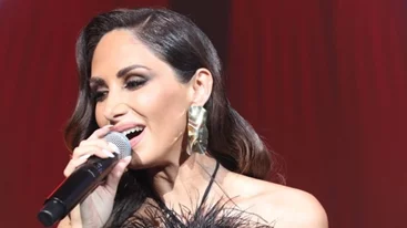 Η Λένα Ζευγαρά ερμηνεύει ξανά τραγούδι του Φοίβου