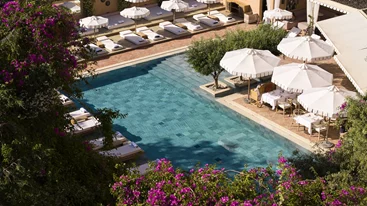 "Loving Gateway" στο "The Margi"