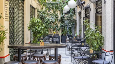 "Psyche Wine Bar": Η ψυχή της downtown καλοκαιρινής wine culture