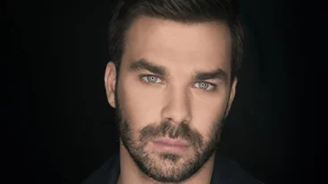 Ο Γιώργος Σαμπάνης παρουσίασε το "Δε Μ’ Αγαπούσες"