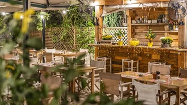 25η Μαρτίου και Μεγάλη Εβδομάδα σε Μπεμπέκα και Marika Trattoria